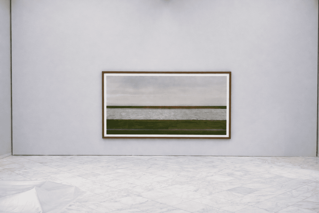 Andreas Gursky - Rhein II Schloß Moyland